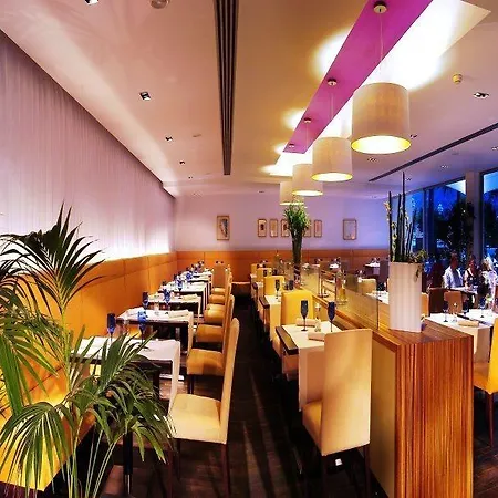 Aimia Hotel 